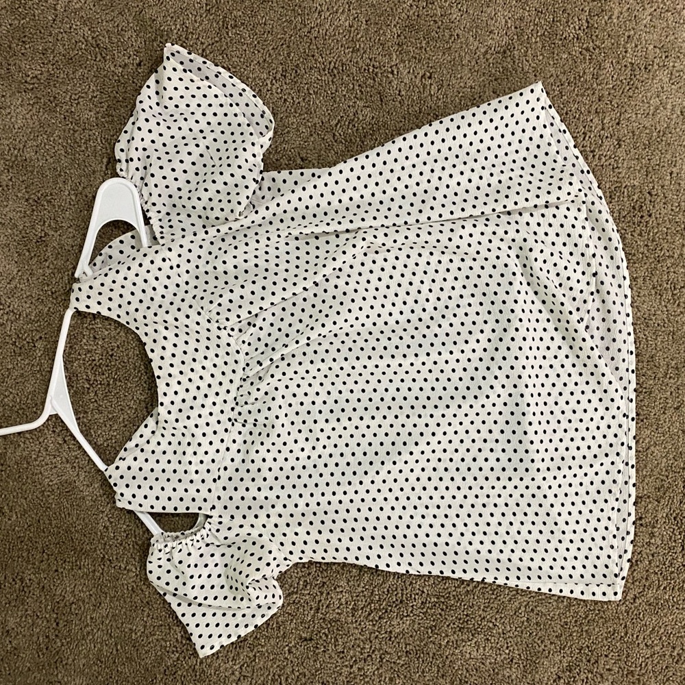 Off the shoulder pokadot blouse